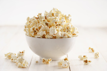 Sweet caramel popcorn in a bowl