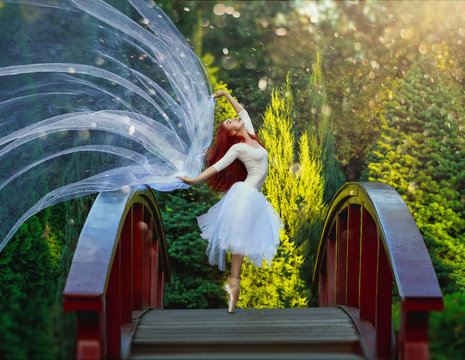 Ballerina posing in the park - Powered by Adobe