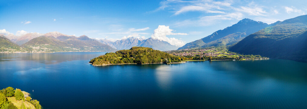 Panoramica aerea della Baia di Piona - Lago di Como (IT) - vista verso nord