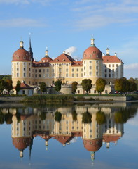 Fototapeta na wymiar Barockschloss Moritzburg