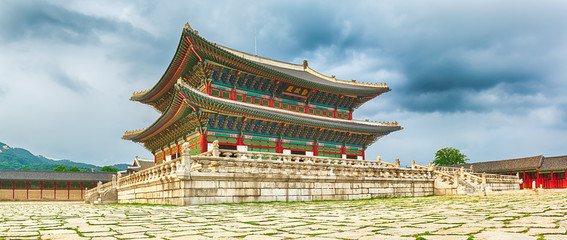 Naklejka premium Pałac Gyeongbokgung. Korea Południowa. Panorama