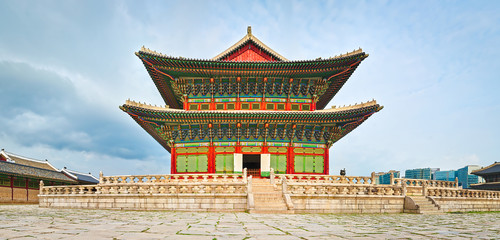 Fototapeta premium Pałac Gyeongbokgung. Korea Południowa. Panorama