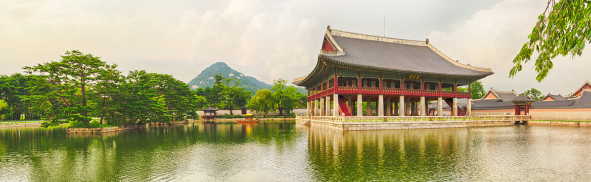 Gyeongbokgung Palace. South Korea. Panorama