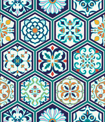 Vector seamless texture. Beautiful patchwork pattern for design and fashion with decorative elements in hexagon