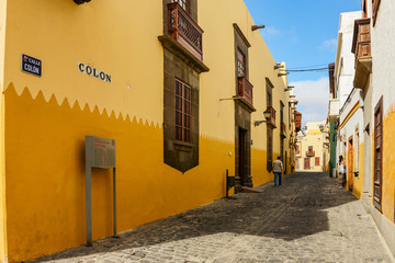 street in historic center of las palmas, gran canaria - obrazy, fototapety, plakaty