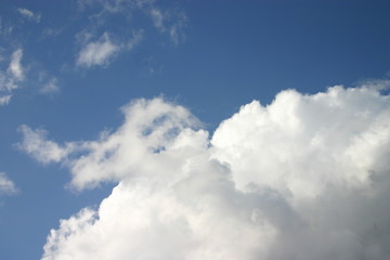 Fototapeta na wymiar Cloudy Sky