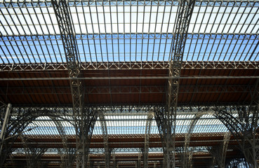 Roof in a Trainstation