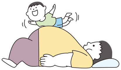 メタボのお腹で遊ぶ子供