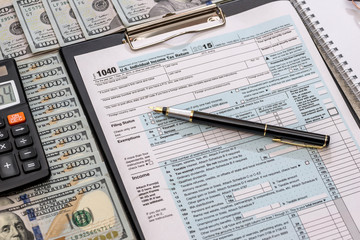 us tax form with money