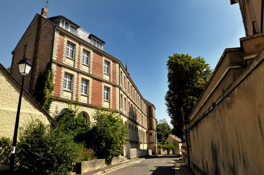 Patrimoine architectural ville de bures ile de france