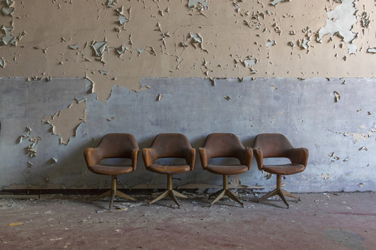 waitingRoom