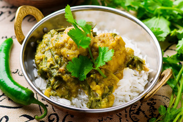  Chicken and Spinach Curry. Indian cuisine