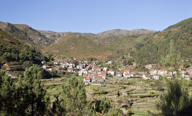 Fototapeta na wymiar Gavieira Mountain Village