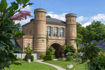 Das Torhaus im botanischen Garten Karlsruhe