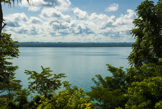 Guatemala, lago Peten Itza. lake