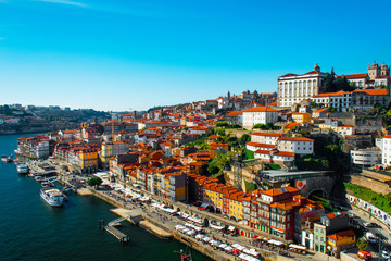 Fototapeta na wymiar Porto, Portugal old town on the Douro river