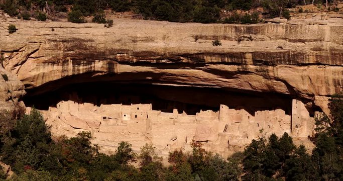 Wide shot of Ancestral Puebloan site in Mesa Verde National Park
