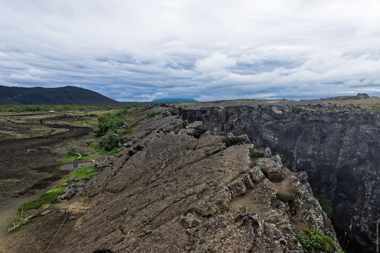 Faille de Grj&oacute;tagj&aacute;, pr&egrave;s du lac M&yacute;vatn, en Islande