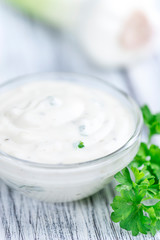 Garlic Sauce with some fresh Herbs