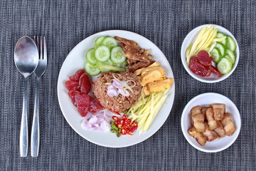 Spicy shrimp paste dip as 