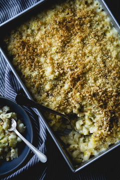 Creamy cardoon macaroni and cheese
