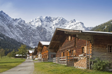 Almsiedlung Eng im Herbst