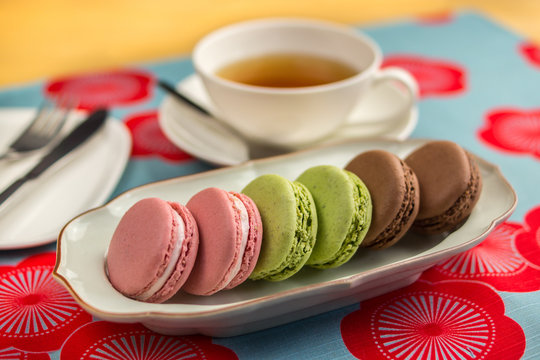 tea time assorted french macaroons 