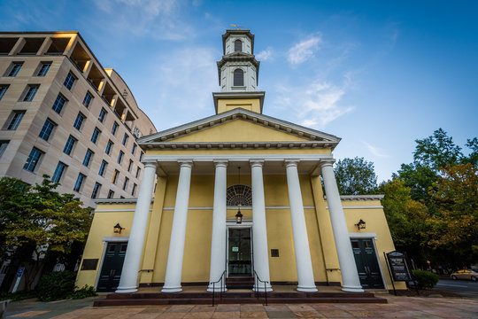 Fototapeta St. John's Episcopal Church, in downtown Washington, DC.