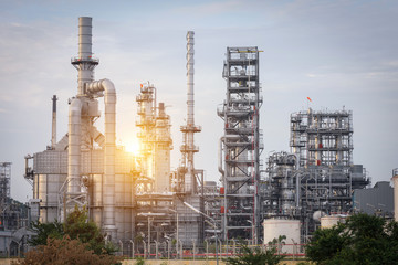Obraz na płótnie Canvas Oil Refinery factory in the morning , petrochemical plant , Petroleum Sunset, Sunrise.
