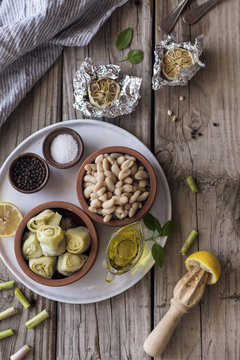 White Bean and Artichoke Aioli Dip
