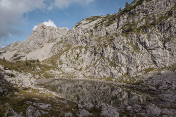 Fototapeta na wymiar mountain lake near Berchtesgaden