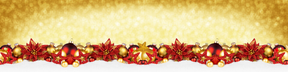 Fototapeta na wymiar wide gold red christmas xmas bokeh background on snow / Weihnachtshintergrund rot gold auf Schnee