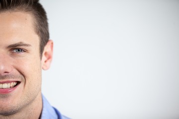 Fototapeta premium Man wearing contact lens