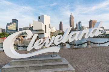 Cleveland Sign and Skyline from Harbor Walkway - obrazy, fototapety, plakaty