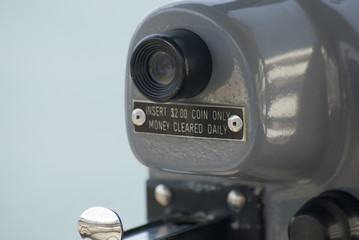 Monocular coin operated telescope