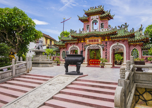 Gate of Phuc Kien Assembly Hall, Hoi An, Vietnam
