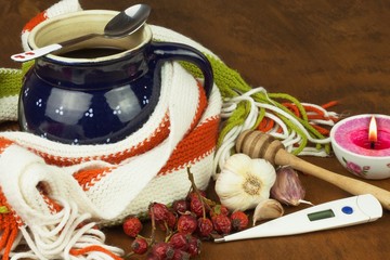 Traditional medicine against colds and flu. Rosehip tea. Treatment of the disease.
