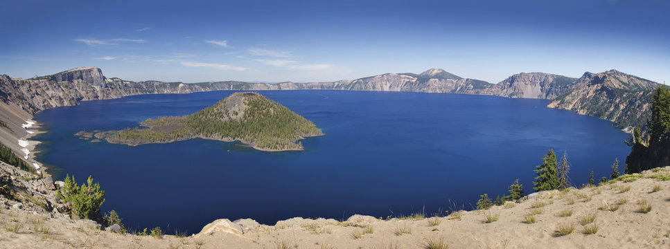 Panoramic view of crater lake;Oregon united states of america