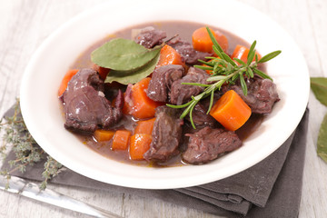 beef stew with carrot