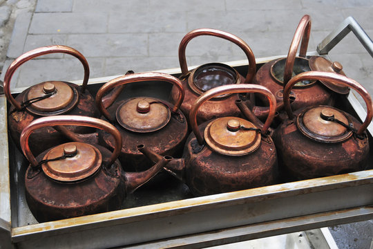 Copper teapots;Beijing china