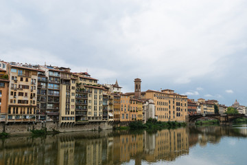 Fototapeta na wymiar View of Florence and Arno river, Italy 