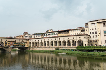 Fototapeta na wymiar View of Florence and Arno river, Italy 