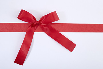 red gift satin ribbon bow