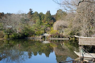 Fototapeta na wymiar Ryoan-ji Lake