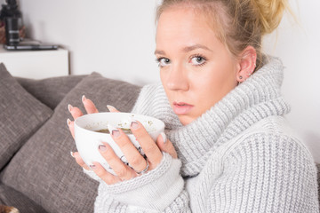 kranke Frau mit Suppe4