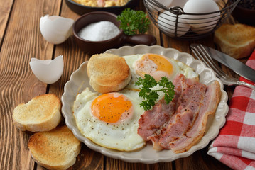 Bacon and eggs