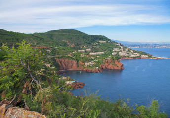 Fototapeta premium Red rocks at Esterel coast in French Riviera between Cannes and Saint Tropez