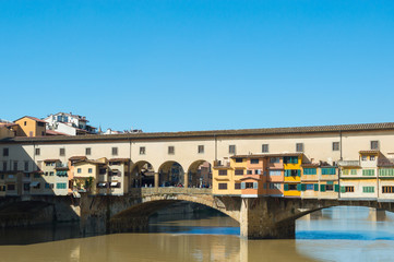 Fototapeta na wymiar Ponte Vecchio on Arno river in Florence Italy
