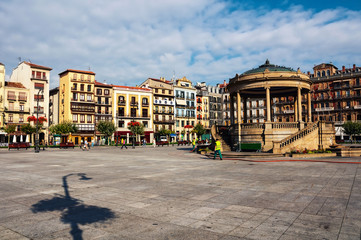 Fototapeta na wymiar Town center square of Pamplona, Spain in the morning