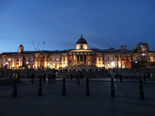 The National Portrait gallery by night